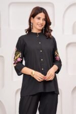 Black Floral Embroidered Straight Kurta Pant Set - Image 3