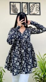 Women’s Navy Blue Floral Printed Rayon Kurta - Image 3