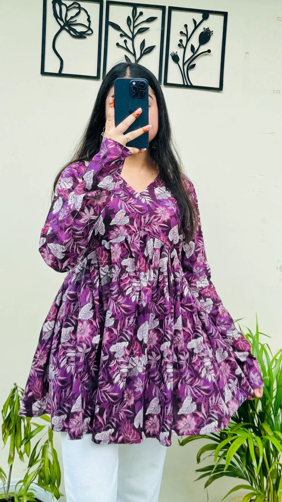 pnk-flo3(C) Product Name: Women’s Floral Printed Rayon Top - Image 1