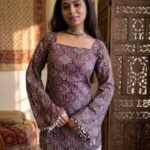Product Name: Women Printed Short Kurta – Red Ethnic Print