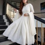 White Chickenkari Full Set On SHOPVA