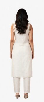 White sleeveless kurta pajama Shopva - Image 2